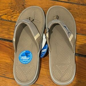 NWT Columbia Men’s Sandals